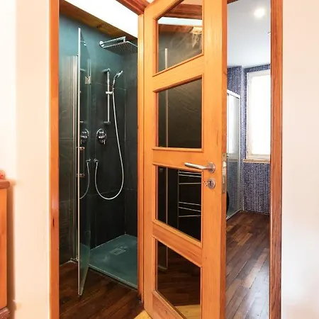 In Duplex Apartment Lisbon